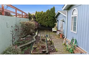 2120 Robins Ln SE, Salem, OR 97306 - Photo 38