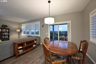 2332 Veneta Ave S, Salem, OR 97306 - Photo 38