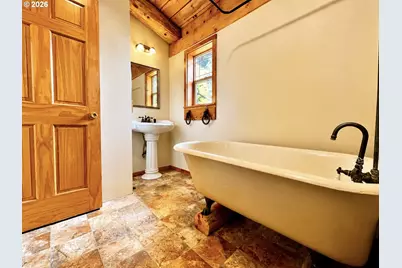 7857 Skyline Rd, The Dalles, OR 97058 - Photo 24