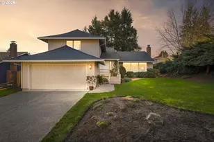 11340 SW Viewmount Ct, Tigard, OR 97223 - Photo 2