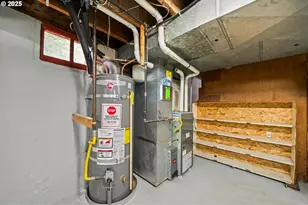 1230 SE Barnes Rd, Gresham, OR 97080 - Photo 30