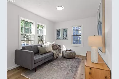 8845 NE Broadway, Portland, OR 97220 - Photo 12