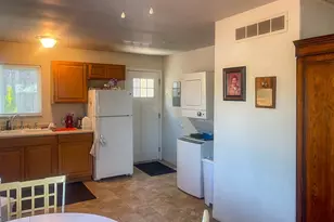 1389 NE Brooklyn Ave, Roseburg, OR 97470 - Photo 12