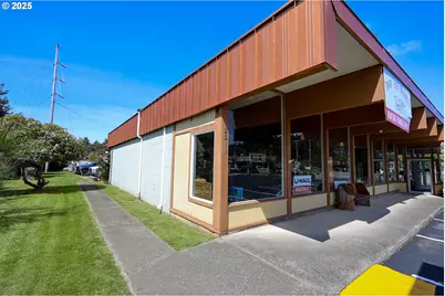 2213 Winchester Ave, Reedsport, OR 97467 - Photo 26