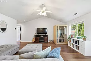1348 Keller St, Eugene, OR 97404 - Photo 12