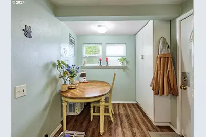 2453 Simpson St, Salem, OR 97301 - Photo 16