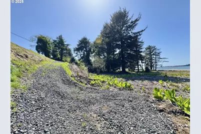 0 S Empire Blvd, Coos Bay, OR 97420 - Photo 10