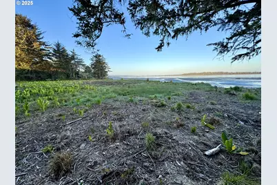 0 S Empire Blvd, Coos Bay, OR 97420 - Photo 22