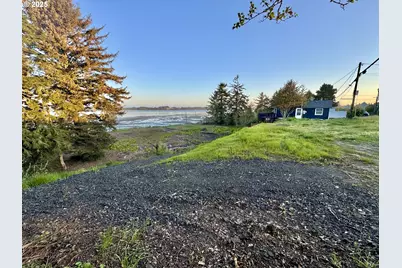 0 S Empire Blvd, Coos Bay, OR 97420 - Photo 6