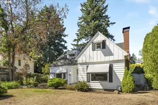 3979 NE 42nd Ave, Portland, OR 97213 - Photo 2