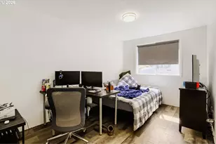 7817 SE Strawberry Ln, Milwaukie, OR 97267 - Photo 12