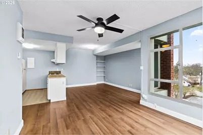 1313 Lincoln St #503, Eugene, OR 97401 - Photo 6