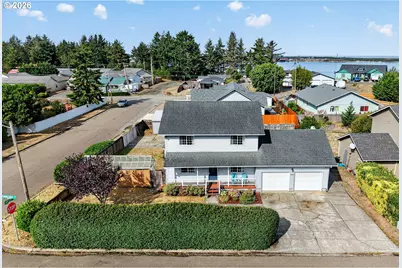 1300 Sanford St, Coos Bay, OR 97420 - Photo 1