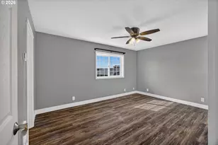 1300 Sanford St, Coos Bay, OR 97420 - Photo 32