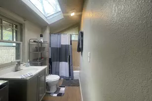 3621 E Amazon Dr, Eugene, OR 97405 - Photo 10