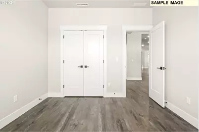 2201 E Juniper Cir #20, La Center, WA 98629 - Photo 2