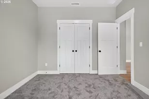 2201 E Juniper Cir, La Center, WA 98629 - Photo 28