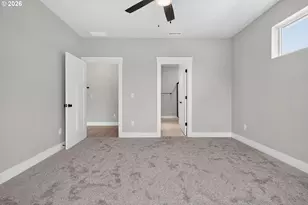 2201 E Juniper Cir, La Center, WA 98629 - Photo 16