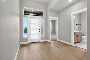 2201 E Juniper Cir, La Center, WA 98629 - Photo 6