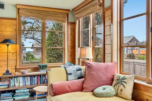 139 W Surfcrest Ave, Cannon Beach, OR 97110 - Photo 8