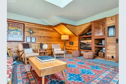 139 W Surfcrest Ave, Cannon Beach, OR 97110 - Photo 10
