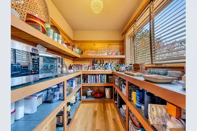 139 W Surfcrest Ave, Cannon Beach, OR 97110 - Photo 20