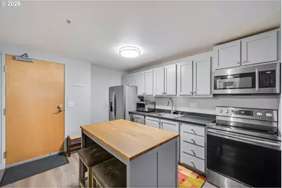701 Columbia St #313, Vancouver, WA 98660 - Photo 8