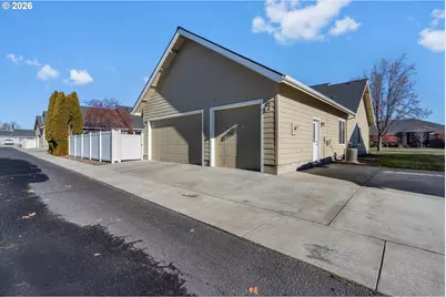 1075 NE Hudspeth Ln, Prineville, OR 97754 - Photo 28