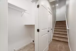 3395 Summerlinn Dr, West Linn, OR 97068 - Photo 32