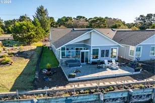 3315 Rhododendron Dr, Florence, OR 97439 - Photo 4