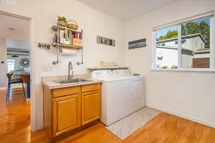 3315 Rhododendron Dr, Florence, OR 97439 - Photo 24