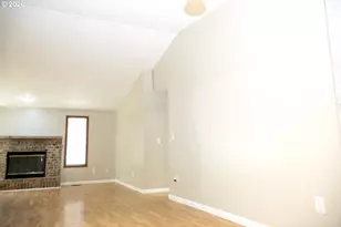 3522 SE 68th Ave, Portland, OR 97206 - Photo 2