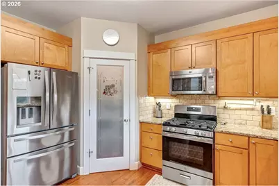 1304 Frontier St, Silverton, OR 97381 - Photo 14