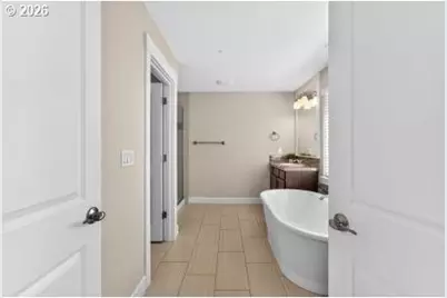 235 NW Milne St, Hillsboro, OR 97124 - Photo 26