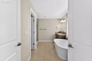 235 NW Milne St, Hillsboro, OR 97124 - Photo 26