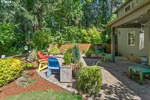 235 NW Milne St, Hillsboro, OR 97124 - Photo 40
