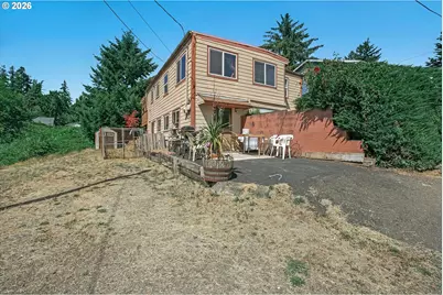 646 SE 8th St, Toledo, OR 97391 - Photo 22