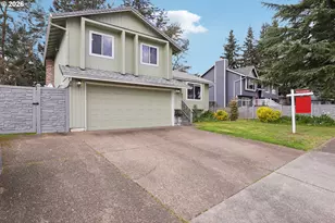 691 SW Linneman Ct, Gresham, OR 97030 - Photo 2