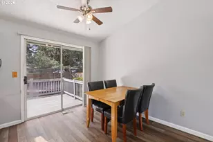 691 SW Linneman Ct, Gresham, OR 97030 - Photo 8