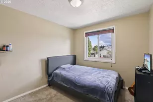 691 SW Linneman Ct, Gresham, OR 97030 - Photo 24