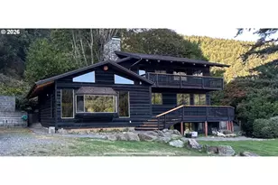 96476 N Bank Rogue River Rd, Gold Beach, OR 97444 - Photo 32