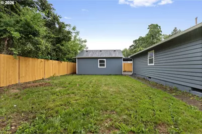 8923 SE Clinton St, Portland, OR 97266 - Photo 28