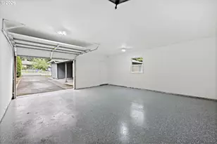 8923 SE Clinton St, Portland, OR 97266 - Photo 34