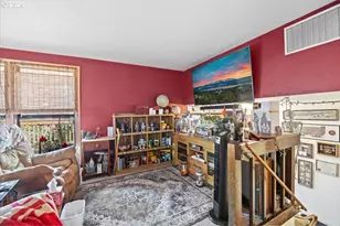 715 Jodee St, Myrtle Creek, OR 97457 - Photo 6
