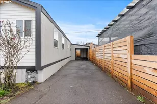 8951 SE Fuller Rd, Happy Valley, OR 97086 - Photo 20