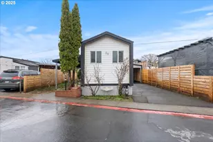 8951 SE Fuller Rd, Happy Valley, OR 97086 - Photo 2