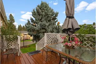 1000 NW 106th Cir, Vancouver, WA 98685 - Photo 4