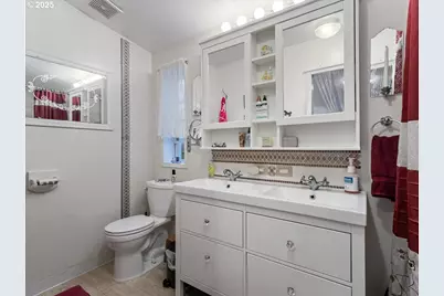 1000 NW 106th Cir #7, Vancouver, WA 98685 - Photo 22