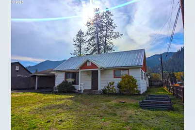 47564 School St, Oakridge, OR 97463 - Photo 38