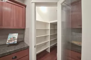 4835 NW Blandy Terrace, Portland, OR 97229 - Photo 12